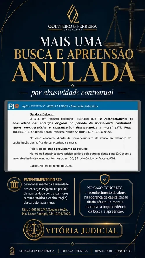 Cliente feliz confirmando o acordo de redução de dívida do veículo